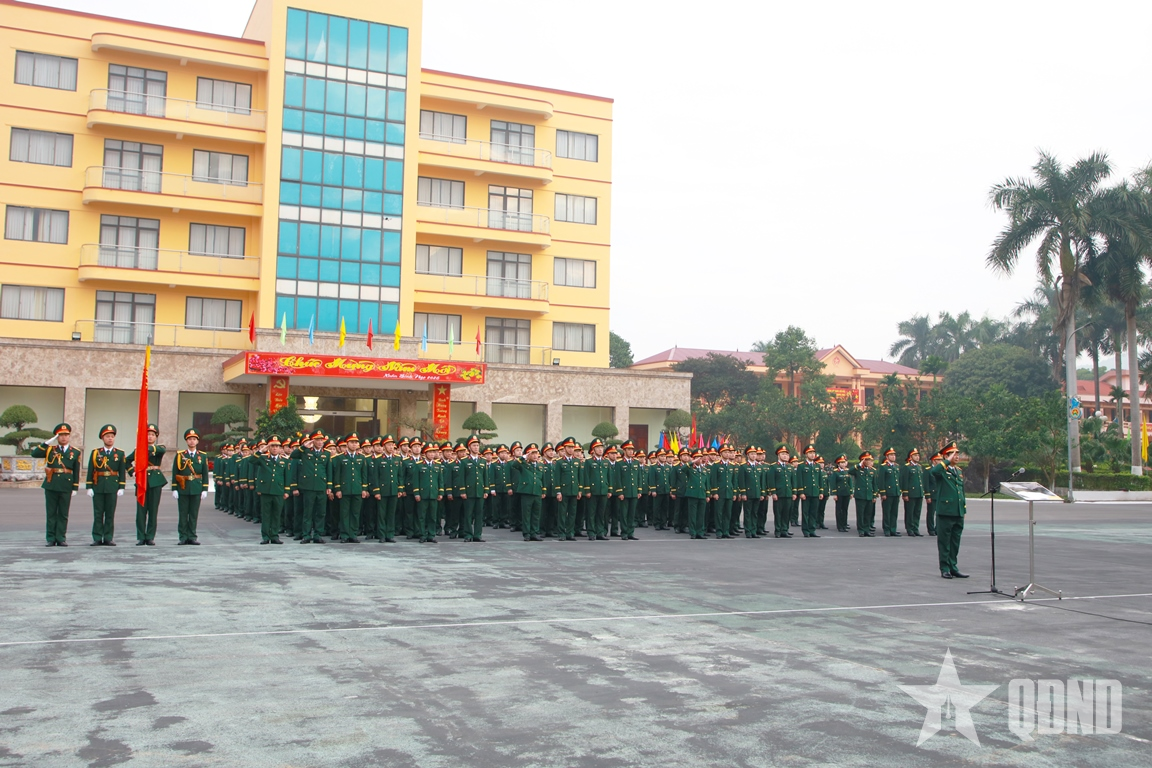 Các đơn vị tổ chức chào cờ đầu năm mới Bính Ngọ 2026